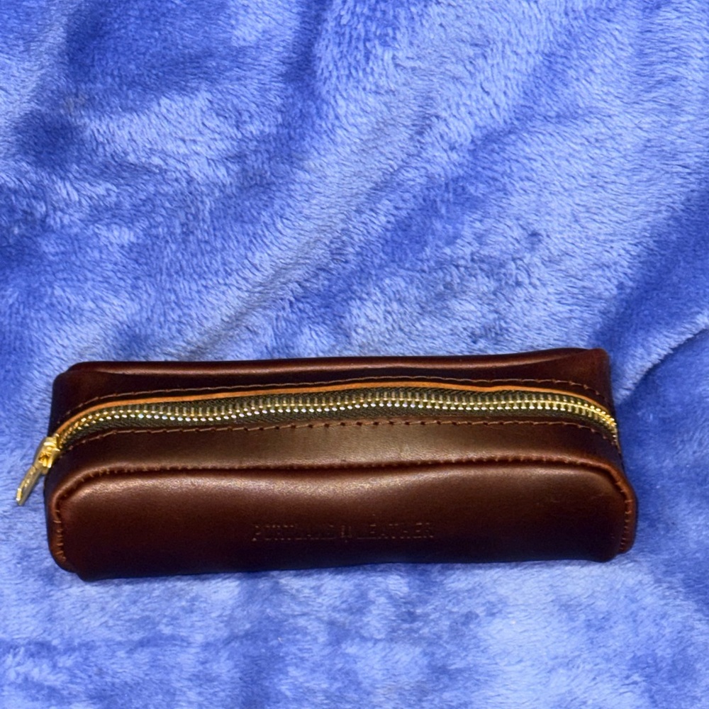 Portland Leather Goods Grizzly Ballpark Pouch